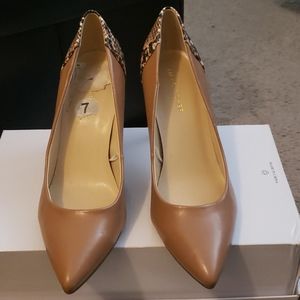 Marc Fisher Pumps
